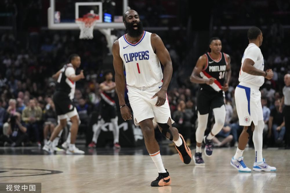 这个标题不 这个标题不